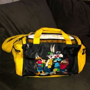 Looney Tunes Duffel Bag vintage carry-on